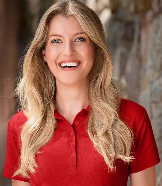 Naiste elegantne polosärk - 5 nupuga kinnitus