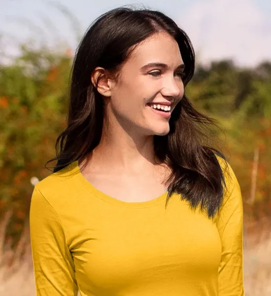 Naiste pikkade varrukatega T-särk - Sügavam ümar kaelus