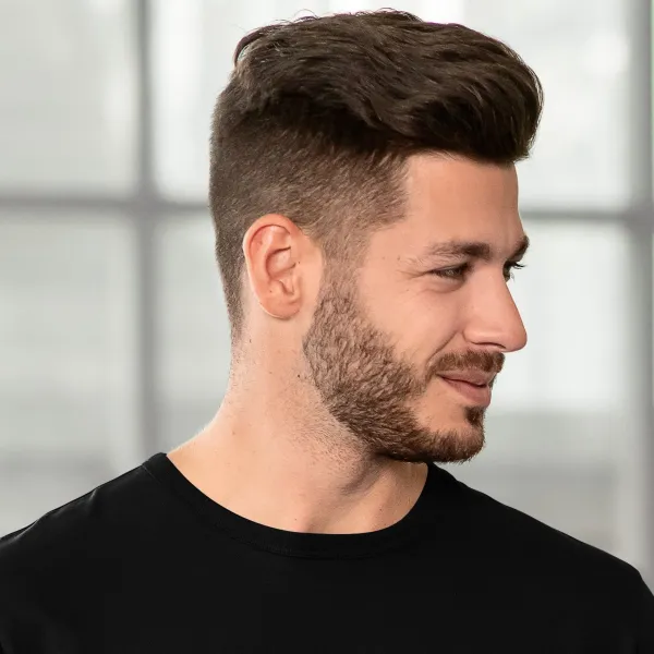 Vastupidav meeste T-särk - Klassikaline ümar kaelus