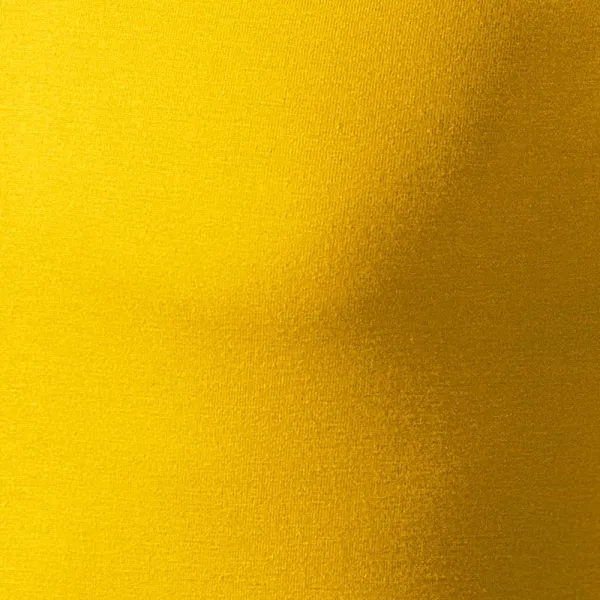 Kerge lühikeste varrukatega T-särk - 100% puuvill maksimaalse mugavuse tagamiseks