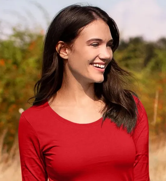 Naiste pikkade varrukatega T-särk - Sügavam ümar kaelus