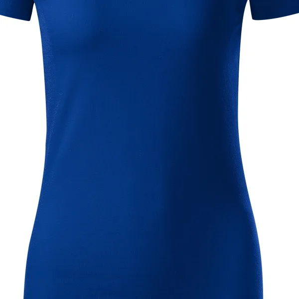 Naiste orgaanilisest puuvillast T-särk - Õrnalt kitsenev lõige