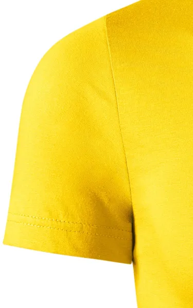 Kerge lühikeste varrukatega T-särk - Klassikalised lühikesed varrukad