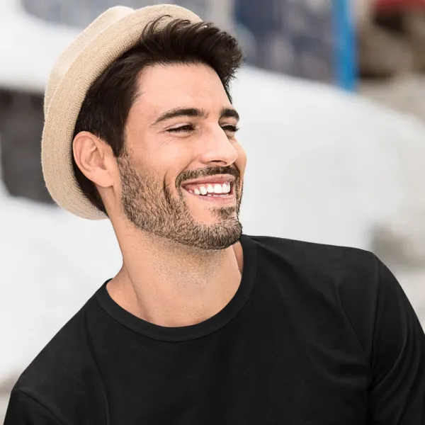 Meeste pikkade varrukatega T-särk - Klassikaline ümar kaelus