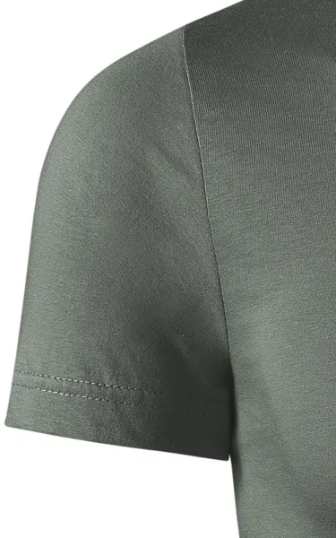 Kerge lühikeste varrukatega T-särk - Klassikalised lühikesed varrukad